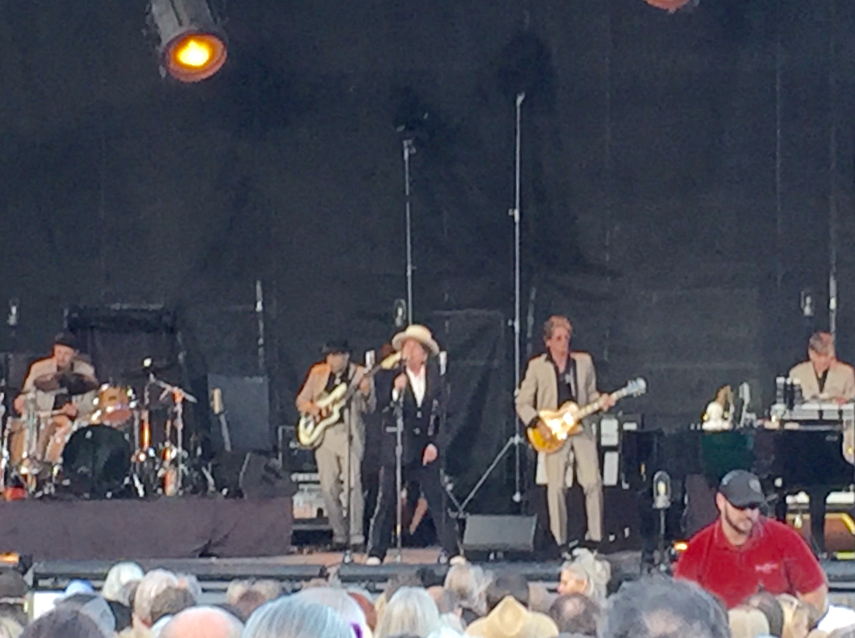 BobDylan2016-06-04ChateauAmphitheatreWoodinvilleWA (4).jpg